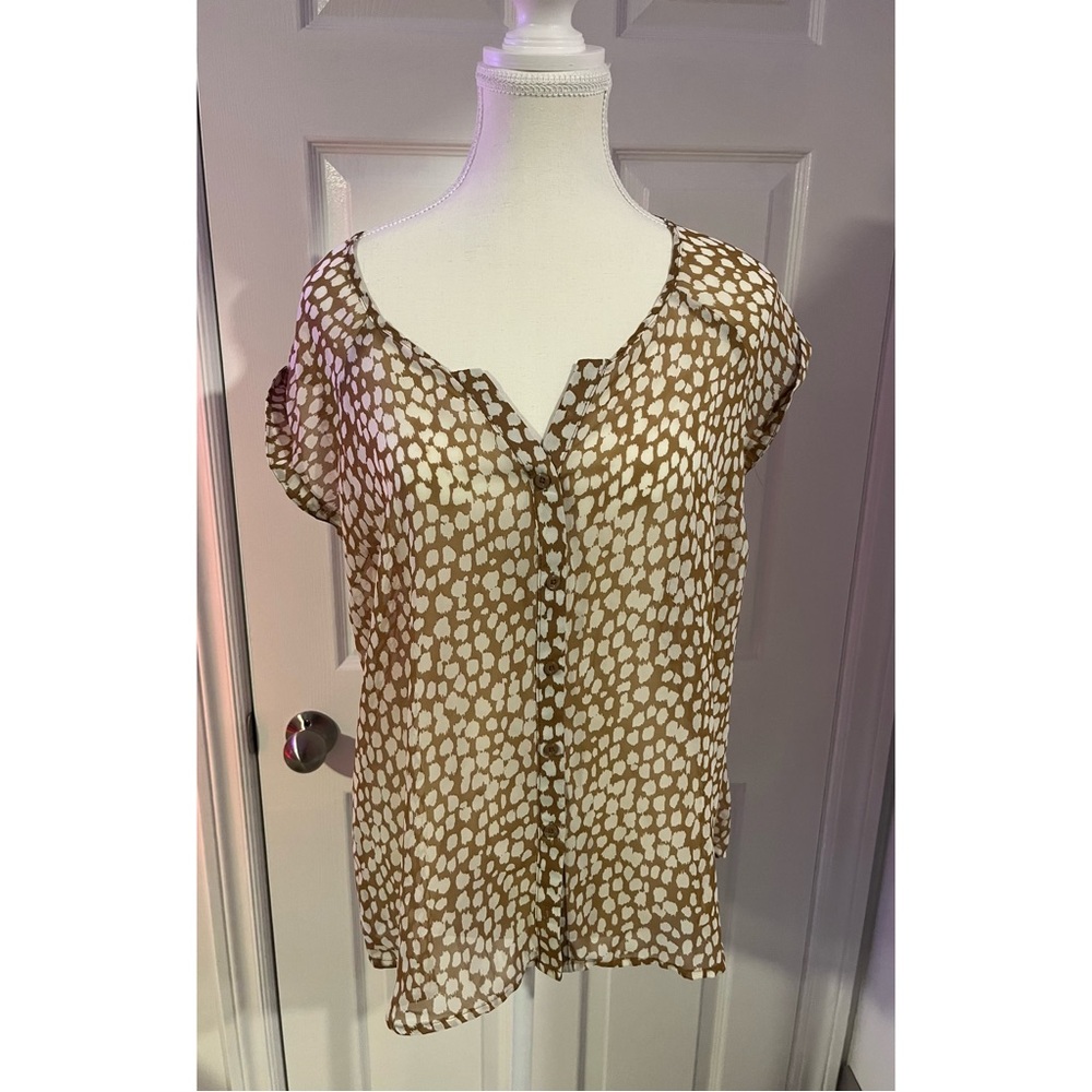 Old Navy Cap Sleeve Button-Down Blouse